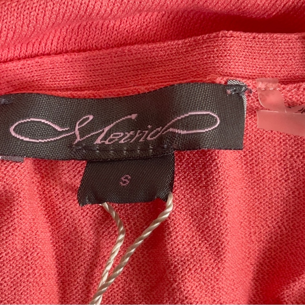 Metric New York Coral V-Neck Button Down Sheer Sleeve Cardigan NWT Small - Picture 6 of 11